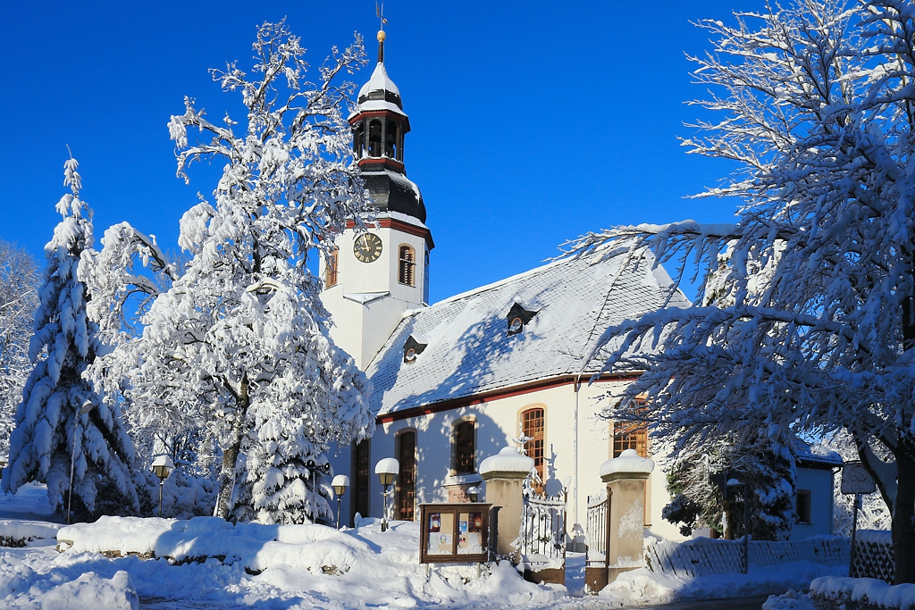 kirche auerbach winter